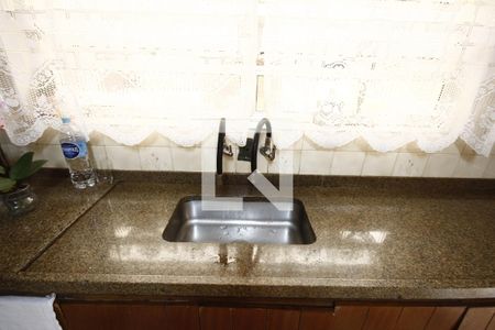 Casa à venda com 286m², 5 quartos e 5 vagasCozinha