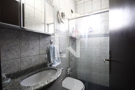 Casa à venda com 286m², 5 quartos e 5 vagasBanheiro- Casa2