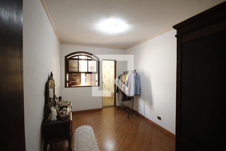 Casa à venda com 286m², 5 quartos e 5 vagasSuíte 2