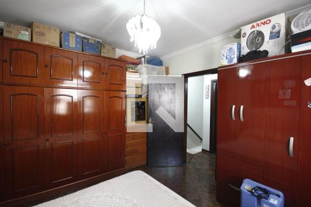 Casa à venda com 286m², 5 quartos e 5 vagasQuarto 2- Casa2