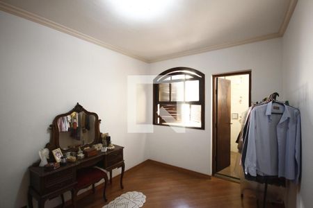 Casa à venda com 286m², 5 quartos e 5 vagasSuíte 2