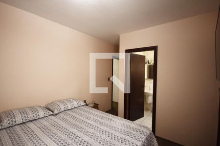 Casa à venda com 286m², 5 quartos e 5 vagasSuíte 3