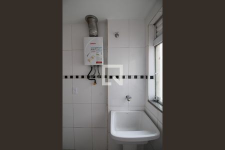 Apartamento para alugar com 70m², 3 quartos e 1 vagaÁrea de Serviço