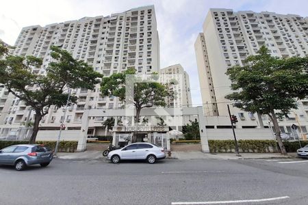 Apartamento para alugar com 70m², 3 quartos e 1 vagaFachada