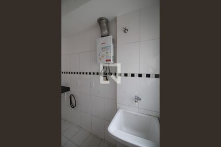 Apartamento para alugar com 70m², 3 quartos e 1 vagaÁrea de Serviço