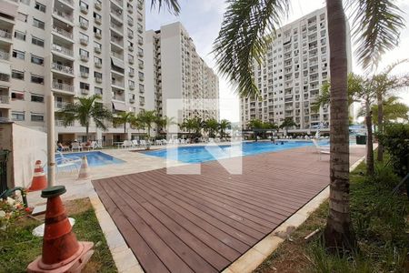 Apartamento para alugar com 70m², 3 quartos e 1 vagaÁrea comum - Piscina