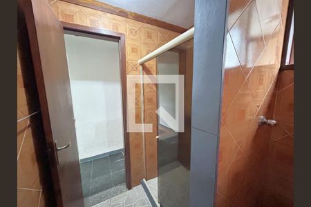 Banheiro de casa para alugar com 2 quartos, 65m² em Cachambi, Rio de Janeiro