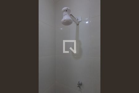 Banheiro de apartamento para alugar com 1 quarto, 30m² em Parque Regina, São Paulo