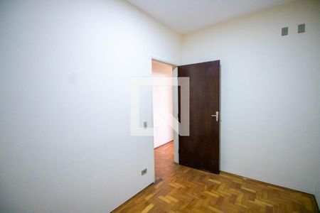 Casa para alugar com 180m², 3 quartos e 3 vagas Casa para alugar com 180m², 3 quartos e 3 vagasQuarto 2