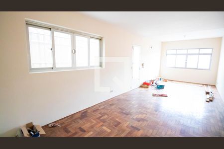 Sala de casa para alugar com 3 quartos, 180m² em Vila Guedes, São Paulo