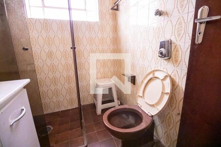 Casa para alugar com 180m², 3 quartos e 3 vagas Casa para alugar com 180m², 3 quartos e 3 vagasBanheiro da suite