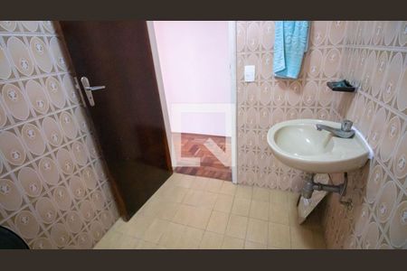 Casa para alugar com 180m², 3 quartos e 3 vagas Casa para alugar com 180m², 3 quartos e 3 vagasLavabo