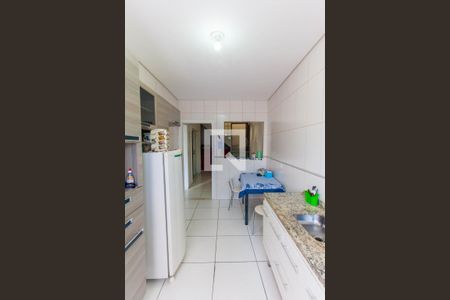 Casa à venda com 100m², 2 quartos e 2 vagasCozinha