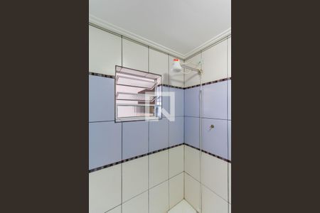 Casa à venda com 100m², 2 quartos e 2 vagasBanheiro 2