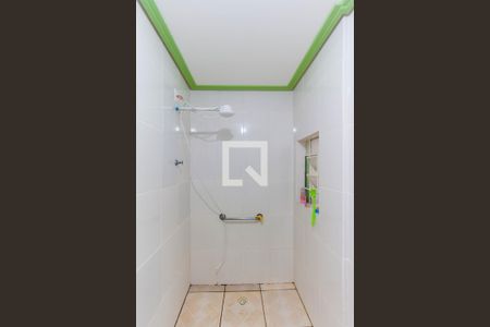 Banheiro da Sala de casa para alugar com 2 quartos, 100m² em Vila Graciosa, São Paulo