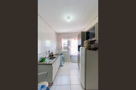 Casa à venda com 100m², 2 quartos e 2 vagasCozinha