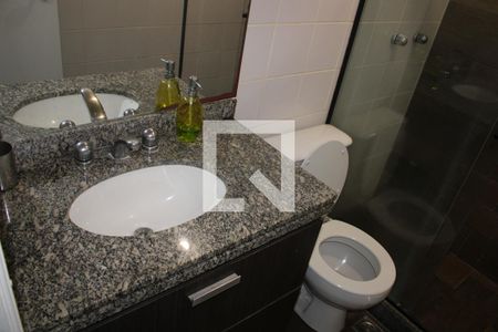 Apartamento para alugar com 320m², 4 quartos e 3 vagasBanheiro 1