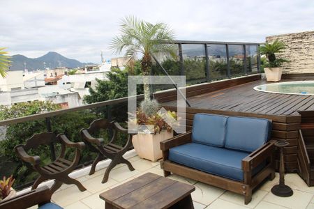 Apartamento para alugar com 320m², 4 quartos e 3 vagasCobertura