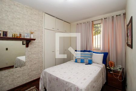 Apartamento à venda com 110m², 3 quartos e 2 vagas Apartamento à venda com 110m², 3 quartos e 2 vagasSuite