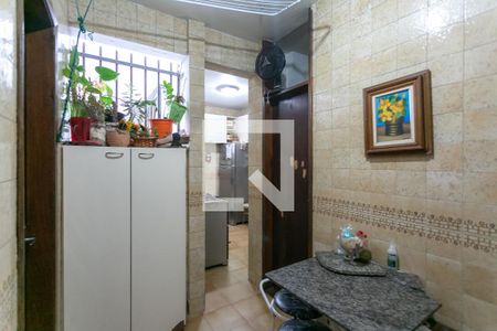 Apartamento à venda com 110m², 3 quartos e 2 vagas Apartamento à venda com 110m², 3 quartos e 2 vagasÁrea de Serviço