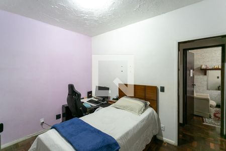 Quarto  de apartamento para alugar com 3 quartos, 110m² em Colégio Batista, Belo Horizonte