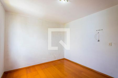 Quarto 1 de apartamento para alugar com 2 quartos, 55m² em Jardim Alvorada, Santo André