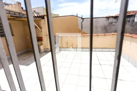 Vista de casa para alugar com 1 quarto, 65m² em Jardim Maria Rosa, Taboão da Serra