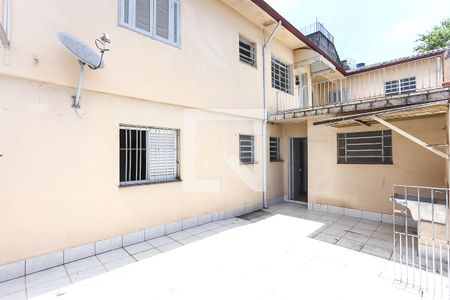 Quintal / área de serviço de casa para alugar com 1 quarto, 65m² em Jardim Maria Rosa, Taboão da Serra