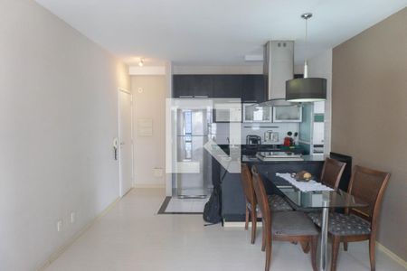 Sala/Cozinha de apartamento para alugar com 2 quartos, 63m² em Bela Vista, São Paulo