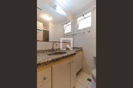 Apartamento para alugar com 136m², 3 quartos e 2 vagasBanheiro