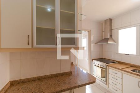 Apartamento para alugar com 136m², 3 quartos e 2 vagasCozinha