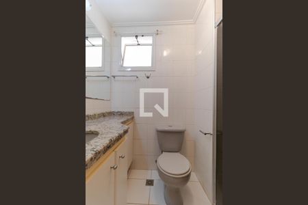 Apartamento para alugar com 136m², 3 quartos e 2 vagasBanheiro