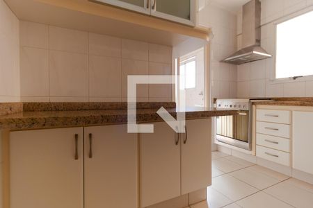 Apartamento para alugar com 136m², 3 quartos e 2 vagasCozinha