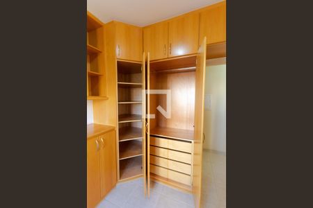 Apartamento para alugar com 136m², 3 quartos e 2 vagasQuarto 02 - Armário