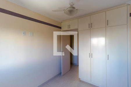 Apartamento para alugar com 136m², 3 quartos e 2 vagasQuarto 01