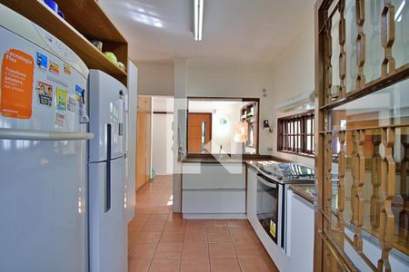 Casa à venda com 274m², 4 quartos e 4 vagasCozinha