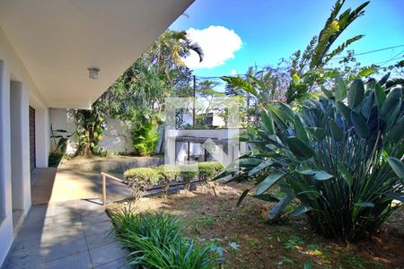 Casa à venda com 274m², 4 quartos e 4 vagasÁrea Externa