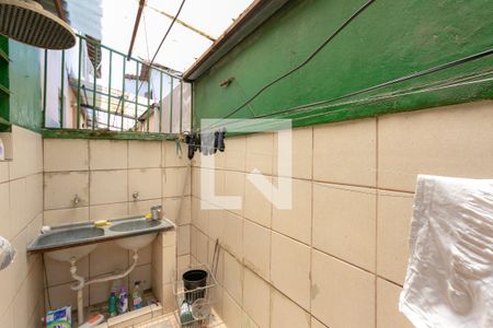 Casa à venda com 58m², 2 quartos e 1 vagaÁrea de Serviço