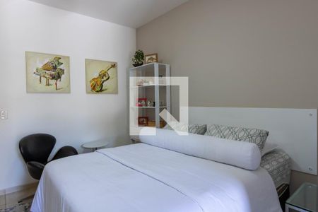 Casa à venda com 160m², 3 quartos e 2 vagasQuarto