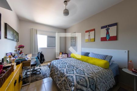 Casa à venda com 160m², 3 quartos e 2 vagasQuarto