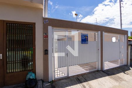 Casa à venda com 160m², 3 quartos e 2 vagasFachada