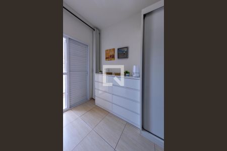 Casa à venda com 160m², 3 quartos e 2 vagasQuarto