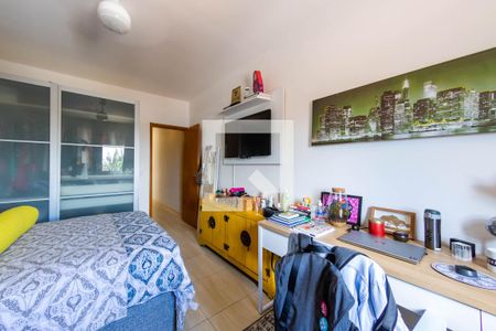 Casa à venda com 160m², 3 quartos e 2 vagasQuarto