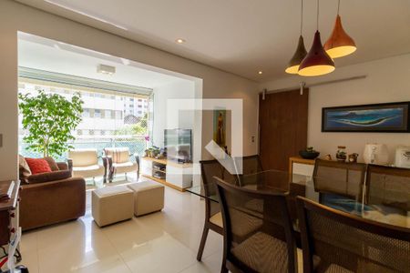 Sala de apartamento à venda com 3 quartos, 86m² em Vila Mariana, São Paulo