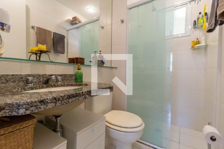 Apartamento à venda com 86m², 3 quartos e 2 vagasBanheiro 