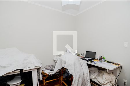 Casa para alugar com 280m², 3 quartos e 6 vagasEscritório