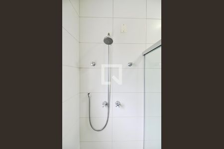 Casa para alugar com 280m², 3 quartos e 6 vagasBanheiro Social 1