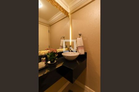 Apartamento à venda com 240m², 4 quartos e 4 vagasLavabo