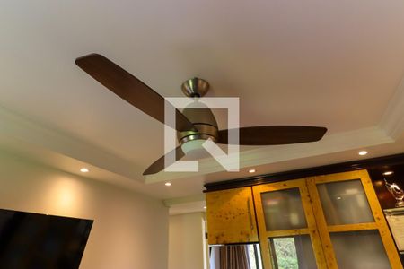 Apartamento à venda com 240m², 4 quartos e 4 vagasSuíte 2