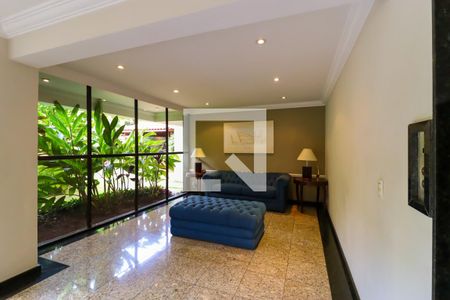 Apartamento à venda com 240m², 4 quartos e 4 vagasHall de entrada